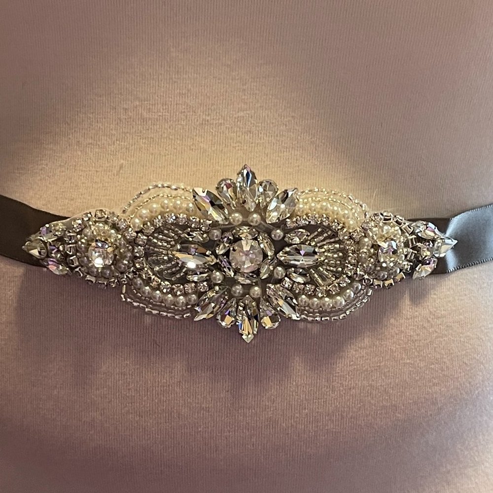 NWOT Hand Crafted Gray Satin Rhinestone Belt